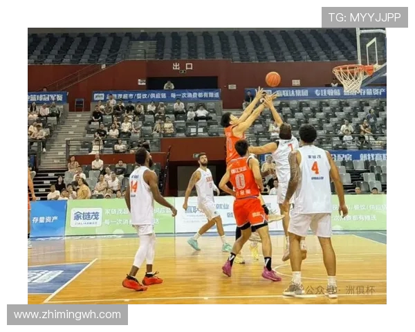 福建浔兴男篮俱乐部杯火力全开 高效进攻彰显新赛季潜力 福建浔兴男篮俱乐部杯火力全开 高效进攻彰显新赛季潜力